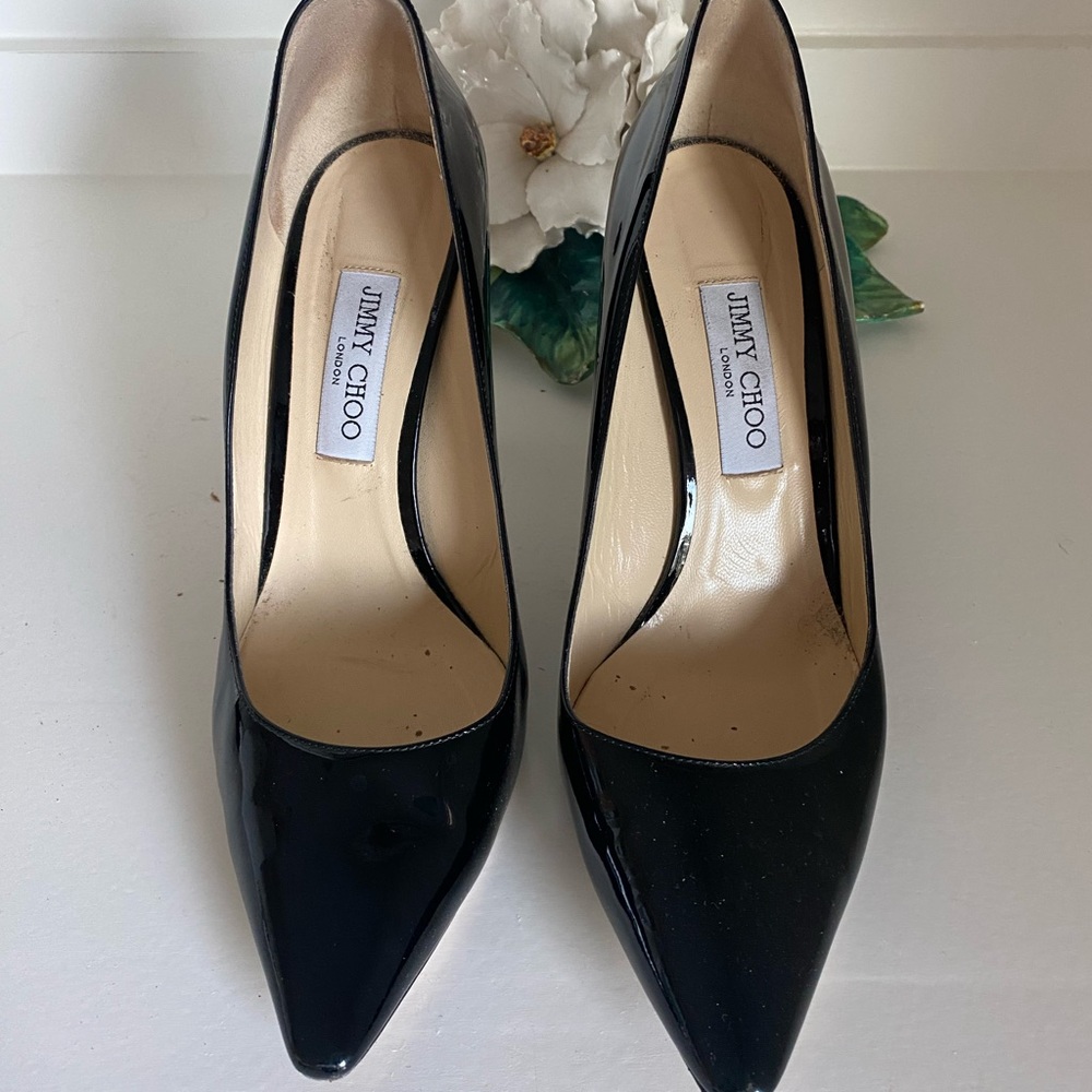 Jimmy Choo Romy black patent leather shoes - Barely worn!